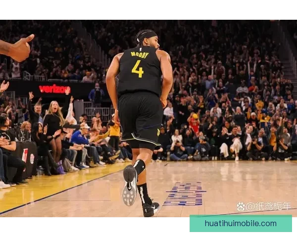 穆迪遭遇严重伤情被迫坐轮椅离场 专家称影响巨大或影响全赛季表现