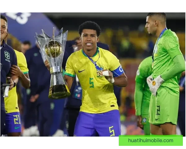 桑托斯分享低位技巧成长经历与父亲传授得分秘诀